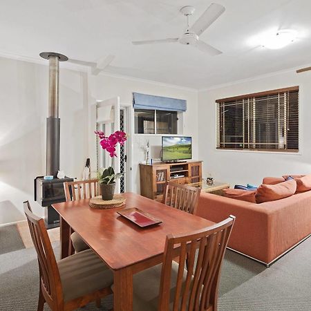 Eden Lodge Nambour Bagian luar foto