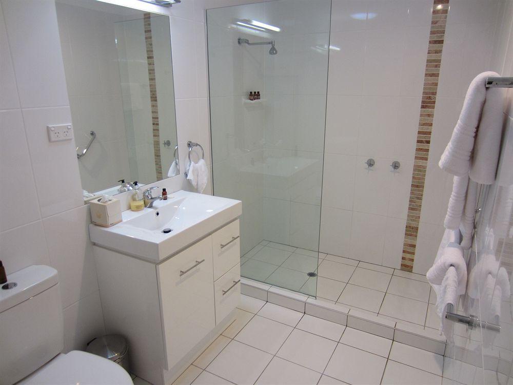Eden Lodge Nambour Bagian luar foto
