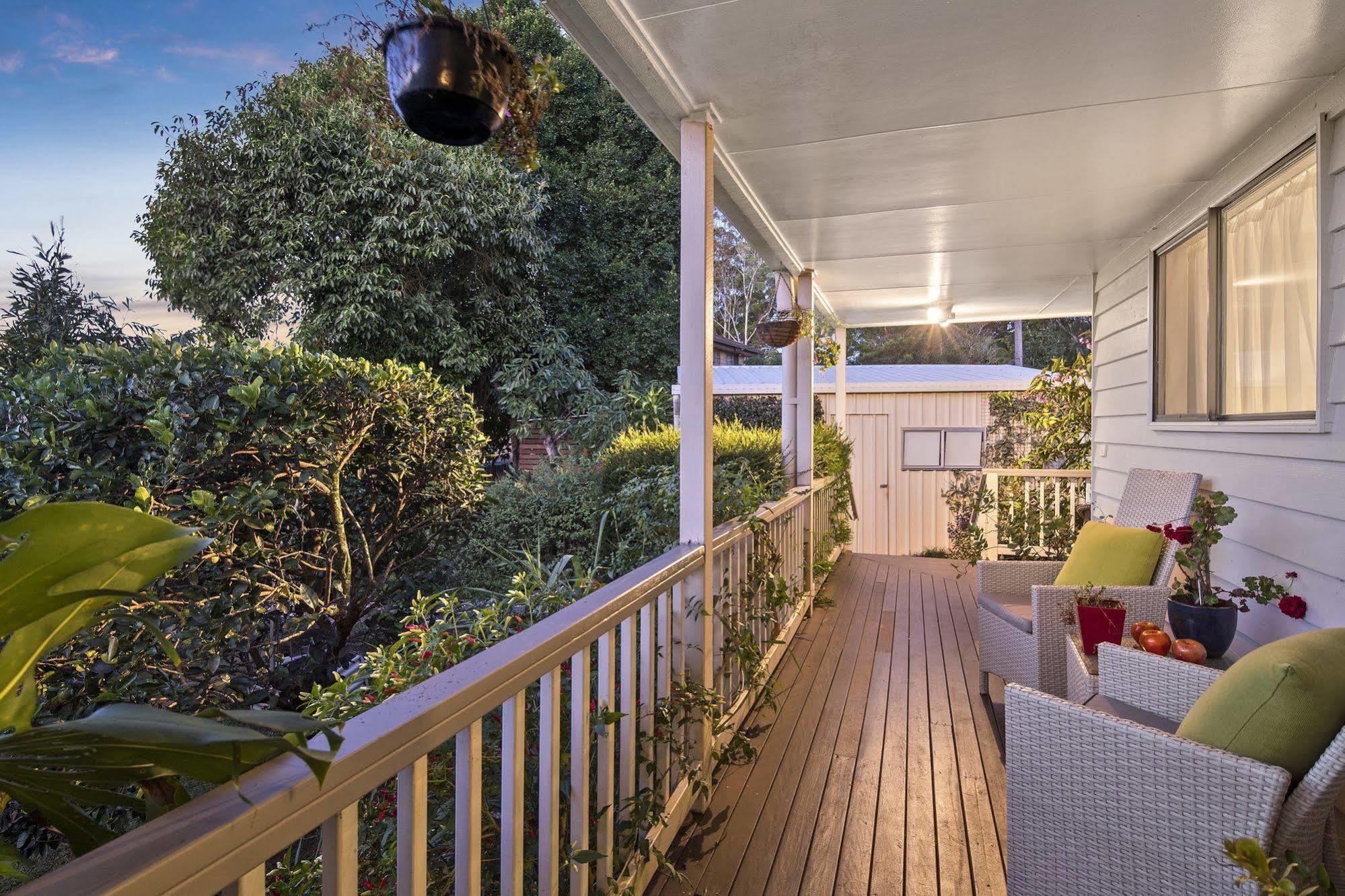 Eden Lodge Nambour Bagian luar foto