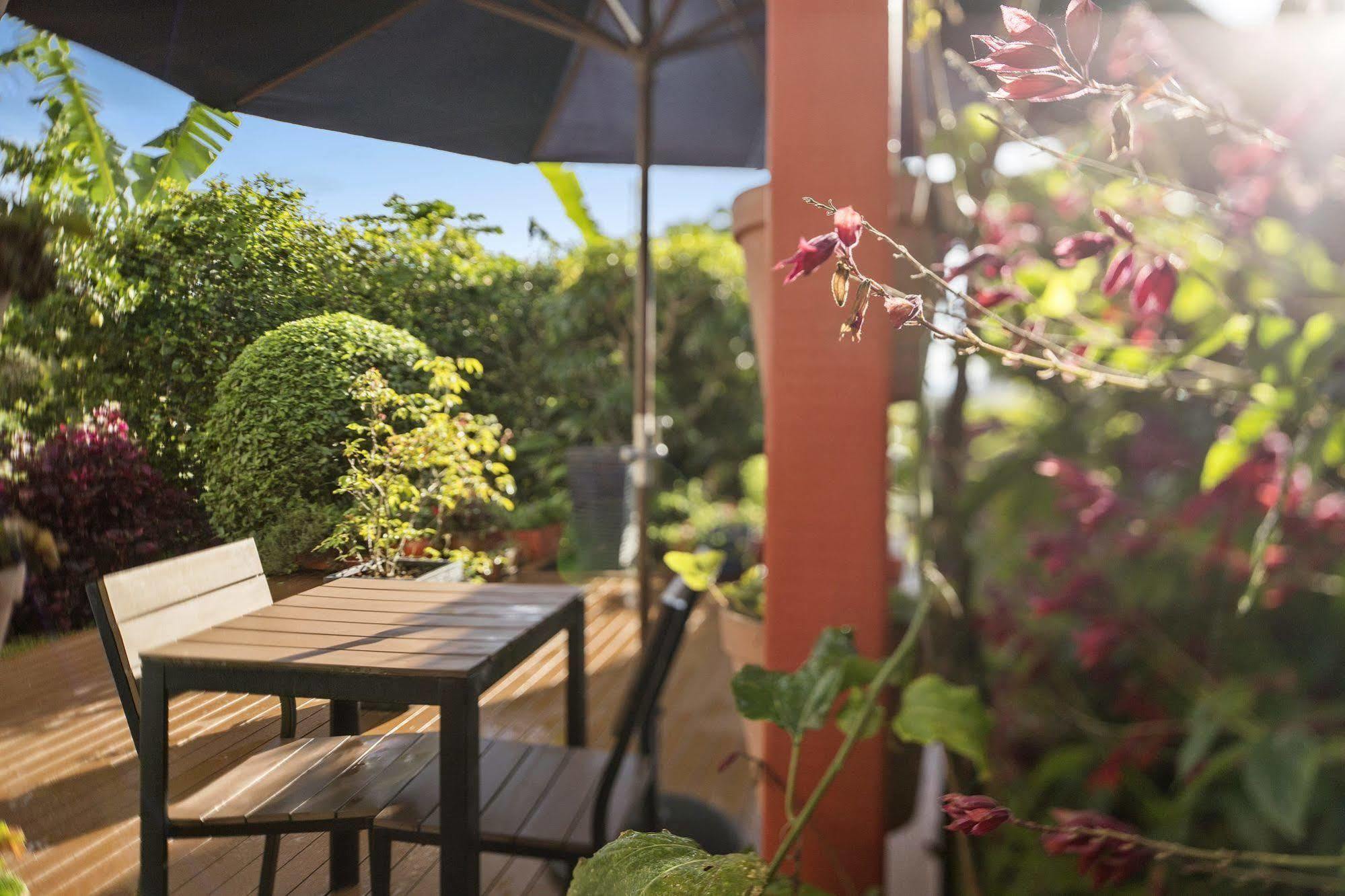 Eden Lodge Nambour Bagian luar foto